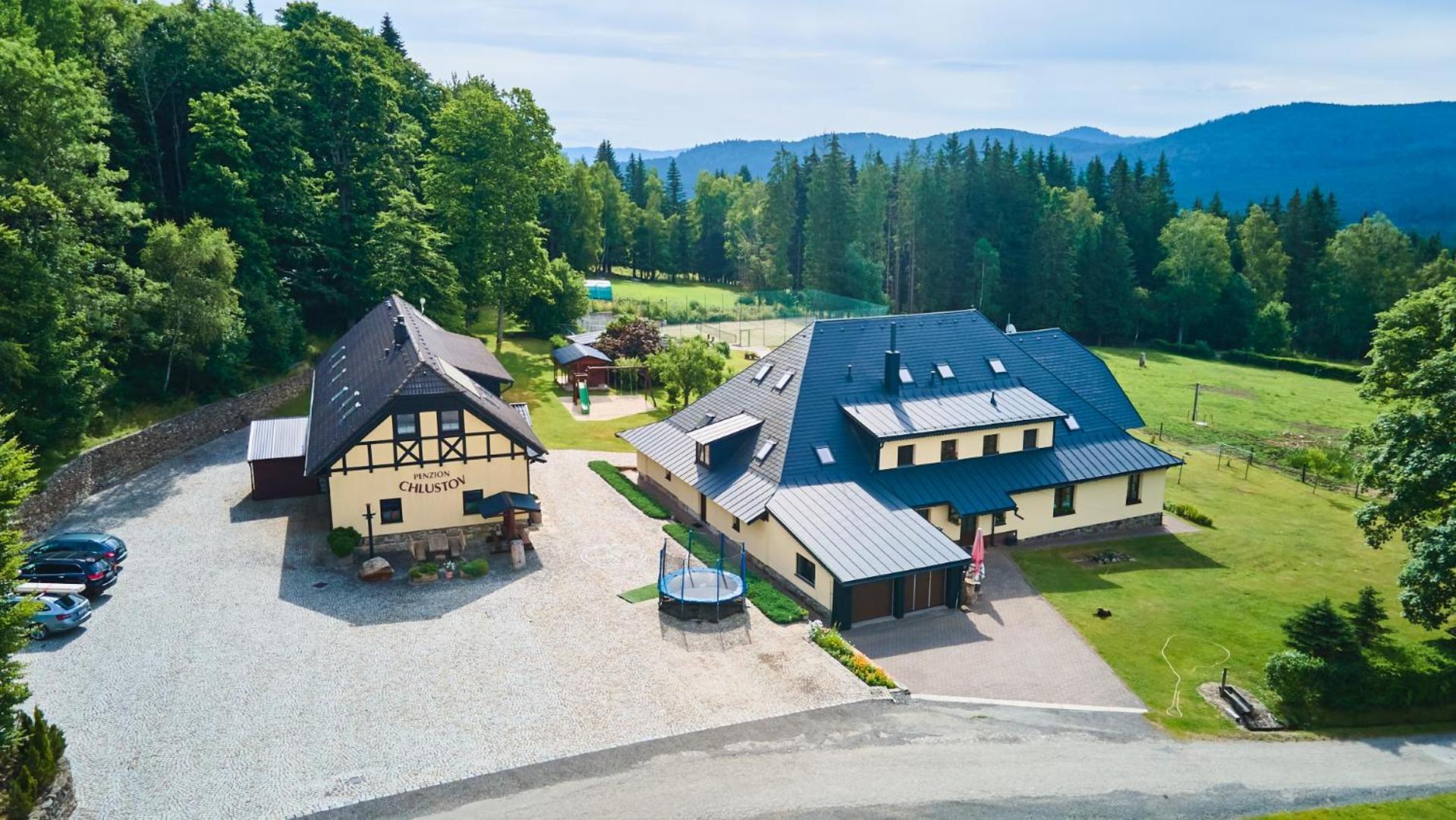 Penzion Chlustov Strazny Exterior foto